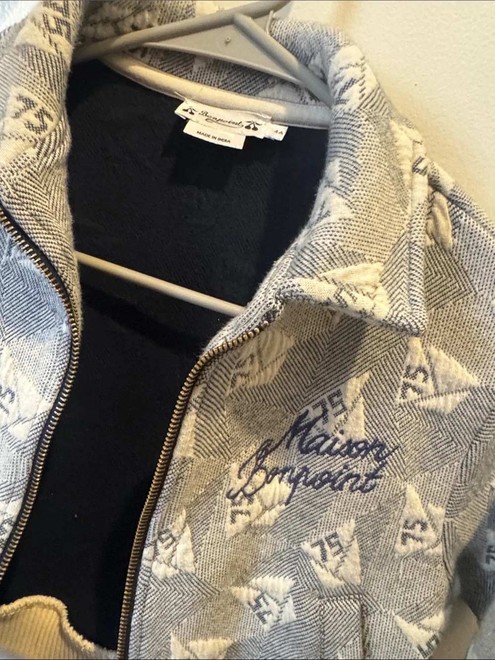 Bonpoint Gray Patterned Kids Zip Puffer Jacket with Red & Navy Trim